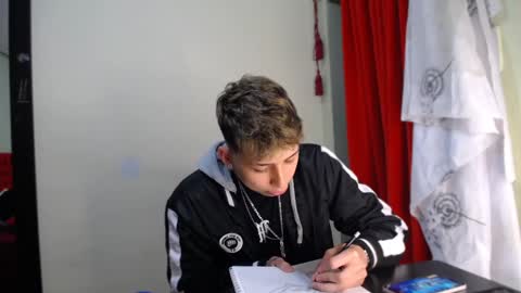 Thomas online show from 01-03-25, 08:54