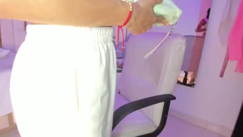 Rousse  online show from 12-16-25, 08:03