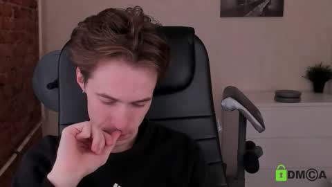 _tokyo_ghoul online show from 11-07-25, 07:19