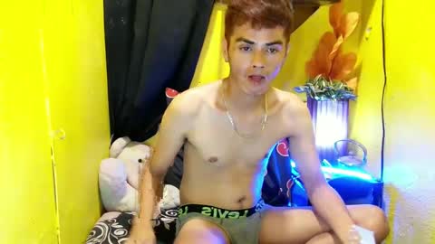 Snapshot of _urbabypam chatting on 03-03-25, 07:10 Urjerick online show from 03-03-25, 07:10