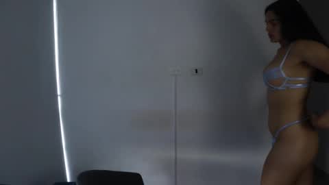 Anastasia Vahos online show from 01-30-25, 09:25