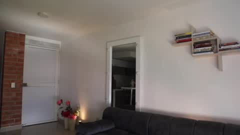 Anastasia Vahos online show from 11-07-25, 05:46