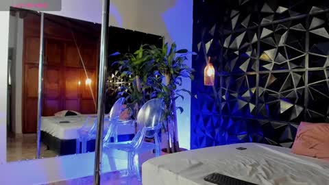 _valentina_69 online show from 01-24-25, 03:43