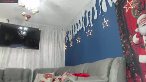 Snapshot of _veronica_tits chatting on 12-07-24, 08:27 Veronica online show from 12-07-24, 08:27
