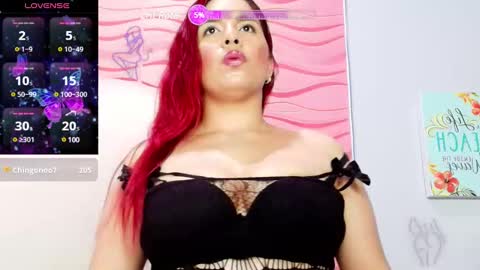 Snapshot of _veronica_tits chatting on 02-11-25, 08:48 Veronica online show from 02-11-25, 08:48