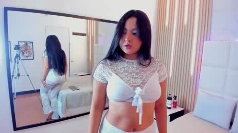Snapshot of _violetta_santana chatting on 09-11-25, 11:54 violetta online show from 09-11-25, 11:54