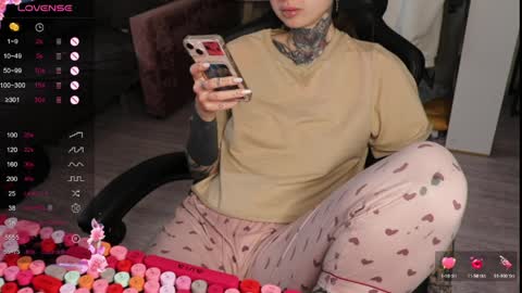 Alis online show from 03-30-26, 08:15