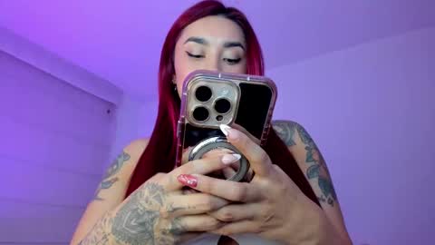 Snapshot of _viviana chatting on 11-11-25, 10:43 INSTAGRAM pinzon viviana online show from 11-11-25, 10:43