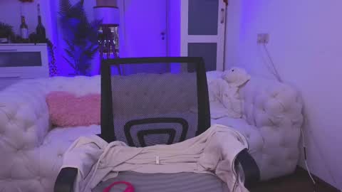 Wendy online show from 02-21-25, 11:44