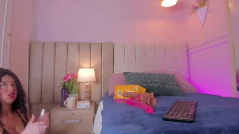 _wendy_x online show from 09-19-25, 11:33