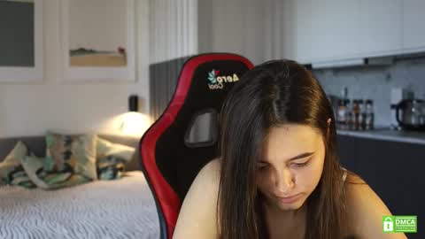 Kristina online show from 09-11-25, 10:04