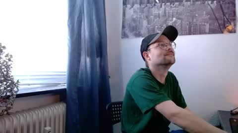 _whoisthatguy_ online show from 10-19-25, 12:28