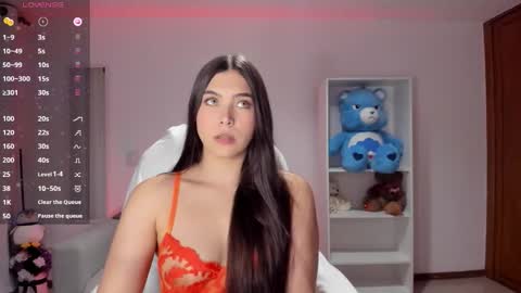 Snapshot of _wtdreamgirl chatting on 02-06-26, 05:01 Luisa online show from 02-06-26, 05:01