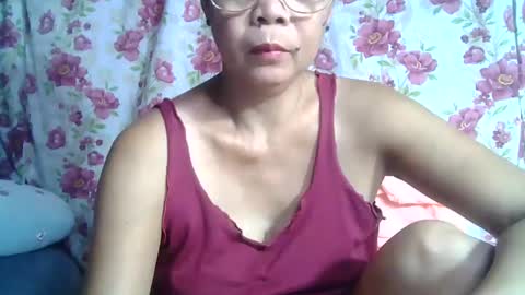 Snapshot of _yahzia_ chatting on 01-17-25, 12:31 just call me miss online show from 01-17-25, 12:31