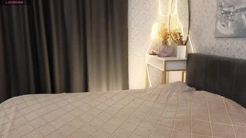 Jasmine online show from 10-11-25, 08:24