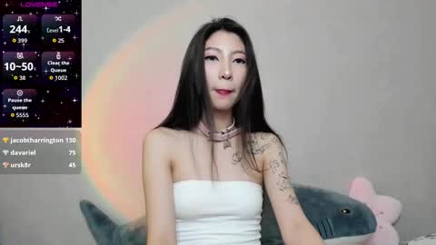 Mia online show from 12-13-25, 07:53