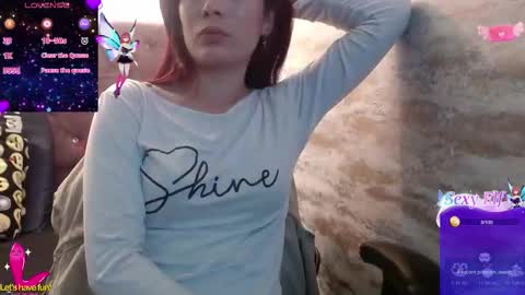 Yuyi online show from 02-10-26, 11:42