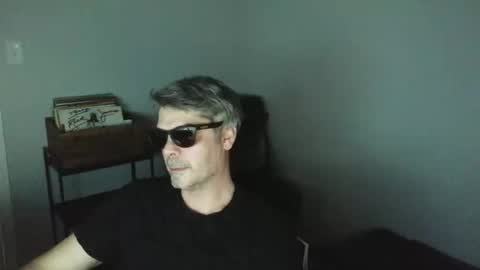 Zeus online show from 12-16-25, 12:59