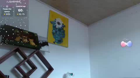 Zoe  online show from 12-15-25, 06:56