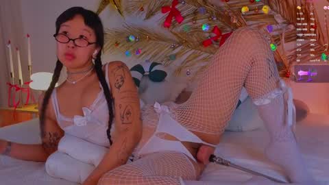 Ally online show from 12-26-24, 01:54