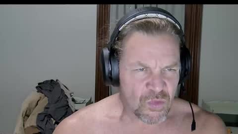 Trisha Monroe Xo and him online show from 02-25-25, 11:41