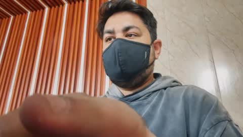 Sleepy owl online show from 11-12-25, 06:58