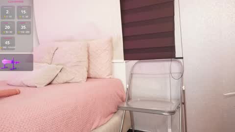 Alexandra  online show from 11-23-25, 09:31