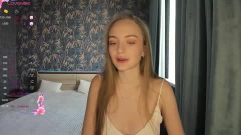 Adelina online show from 02-10-25, 08:31