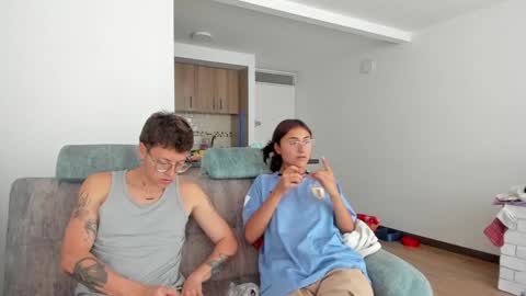 A Sexy Couple online show from 01-07-25, 07:28