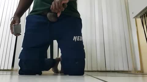 Aachujos online show from 04-12-26, 05:07