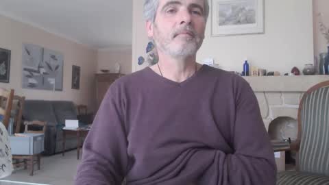 Snapshot of aalex1717 chatting on 12-15-24, 09:35 Aalex1717 online show from 12-15-24, 09:35