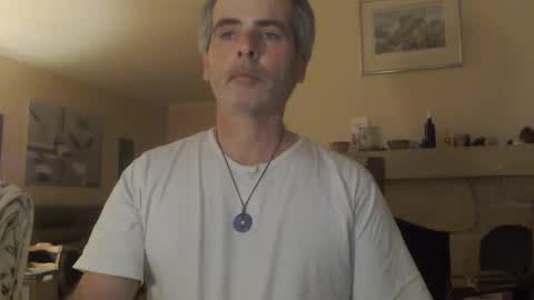 Snapshot of aalex1717 chatting on 12-19-24, 07:07 Aalex1717 online show from 12-19-24, 07:07