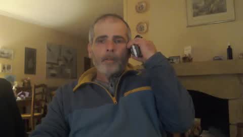 Snapshot of aalex1717 chatting on 01-02-25, 07:07 Aalex1717 online show from 01-02-25, 07:07