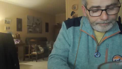 Snapshot of aalex1717 chatting on 01-03-25, 08:43 Aalex1717 online show from 01-03-25, 08:43