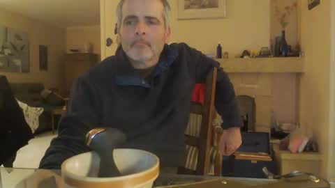 Snapshot of aalex1717 chatting on 01-31-25, 08:22 Aalex1717 online show from 01-31-25, 08:22