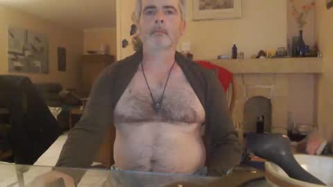 Snapshot of aalex1717 chatting on 02-01-25, 05:49 Aalex1717 online show from 02-01-25, 05:49