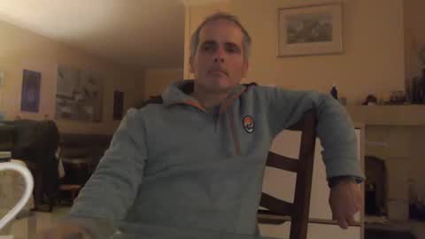 Snapshot of aalex1717 chatting on 02-11-25, 09:03 Aalex1717 online show from 02-11-25, 09:03