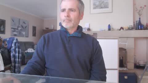 Snapshot of aalex1717 chatting on 02-18-25, 07:10 Aalex1717 online show from 02-18-25, 07:10