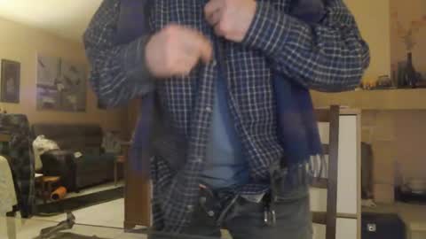 Snapshot of aalex1717 chatting on 02-21-25, 06:04 Aalex1717 online show from 02-21-25, 06:04