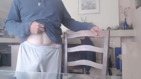 Snapshot of aalex1717 chatting on 09-26-25, 06:39 Aalex1717 online show from 09-26-25, 06:39