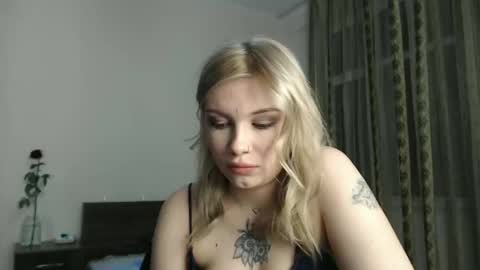 Snapshot of aalicebubble chatting on 12-05-24, 04:44 Alice online show from 12-05-24, 04:44