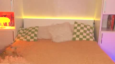 Lea online show from 12-26-24, 09:26