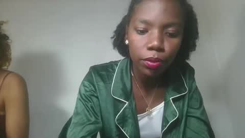 Snapshot of aangevelo chatting on 11-01-25, 07:05 aangevelo online show from 11-01-25, 07:05