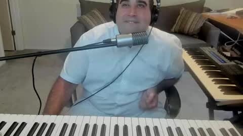 Aaron online show from 09-27-25, 05:51