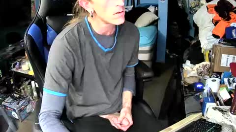 Snapshot of aaron111dub chatting on 06-17-26, 02:51 NorCalLongSlong online show from 06-17-26, 02:51
