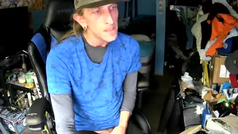 Snapshot of aaron111dub chatting on 06-19-26, 03:16 NorCalLongSlong online show from 06-19-26, 03:16