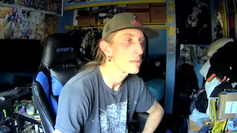 Snapshot of aaron111dub chatting on 07-10-26, 02:38 NorCalLongSlong online show from 07-10-26, 02:38