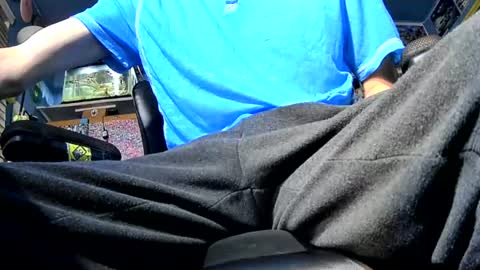 Snapshot of aaron111dub chatting on 07-27-26, 06:20 NorCalLongSlong online show from 07-27-26, 06:20