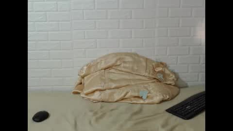 Snapshot of aaron_miller97 chatting on 09-24-25, 07:39 Aaron Miller online show from 09-24-25, 07:39