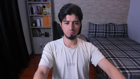 Aaron online show from 12-17-25, 11:33